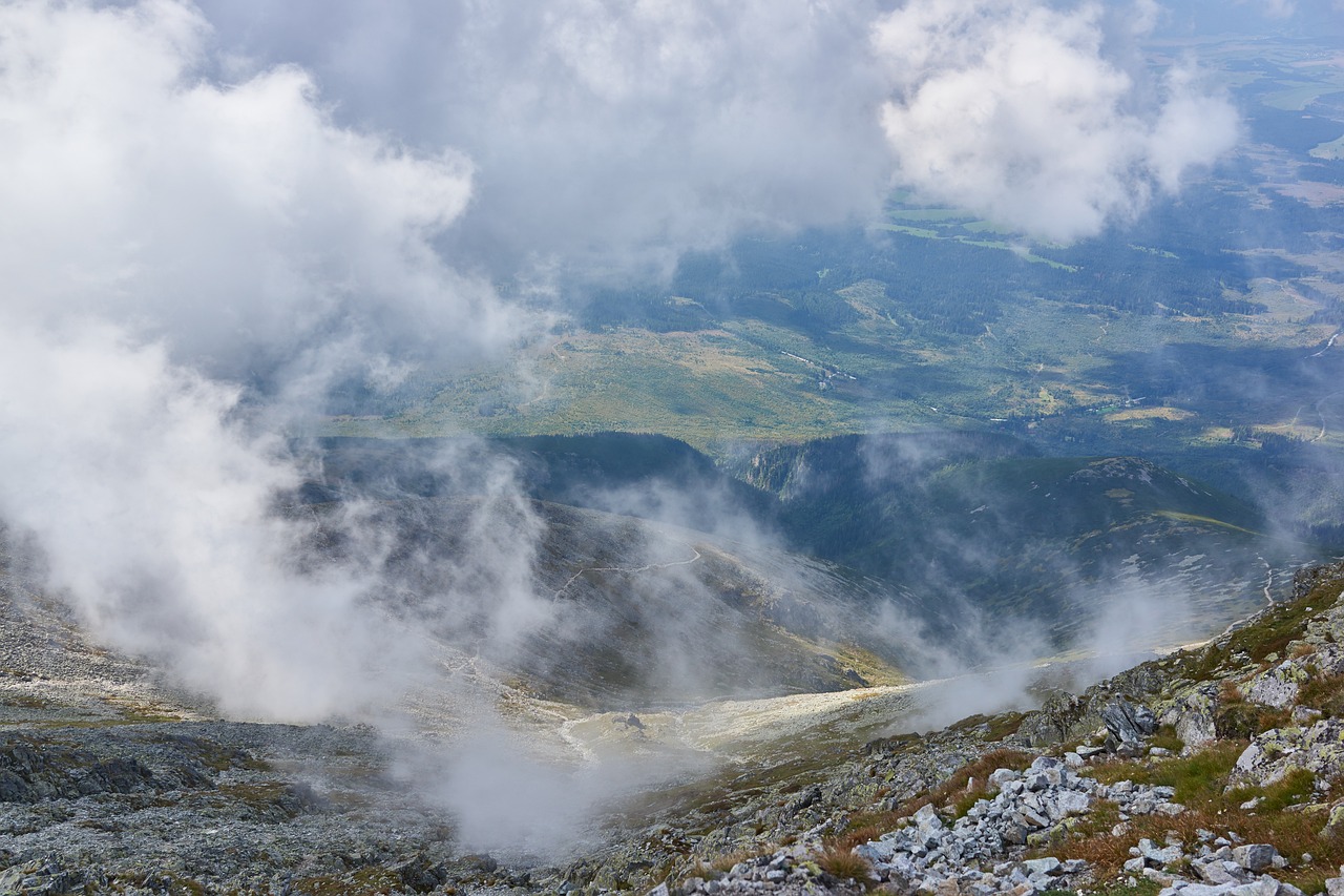 华山最新一周天气预报，气象变化与旅游规划必备参考